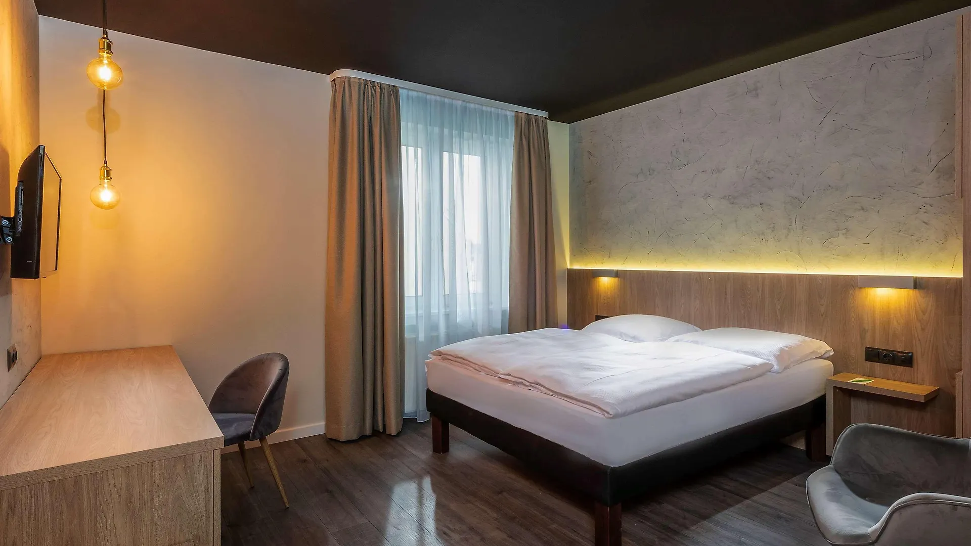 Ibis Styles Dresden Neustadt Hotel