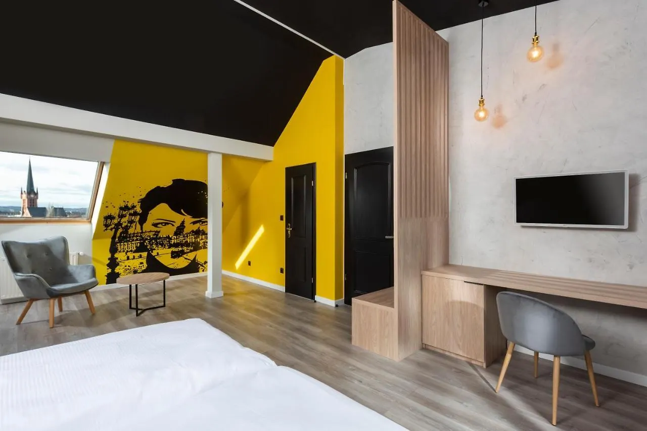 Ibis Styles Dresden Neustadt 3*,